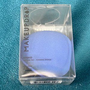 MAKEDROP Hybrid Silicone Pad + Blending Sponge